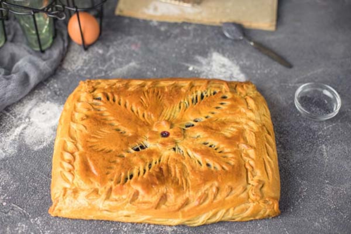 Пирог с маком и творогом